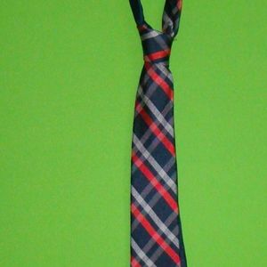 Neck tie